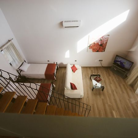 Estrella Villas Lartos Exterior photo