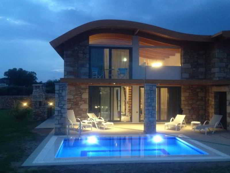 Estrella Villas Lartos Exterior photo