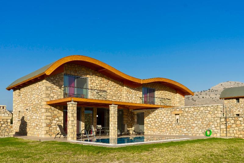 Estrella Villas Lartos Exterior photo