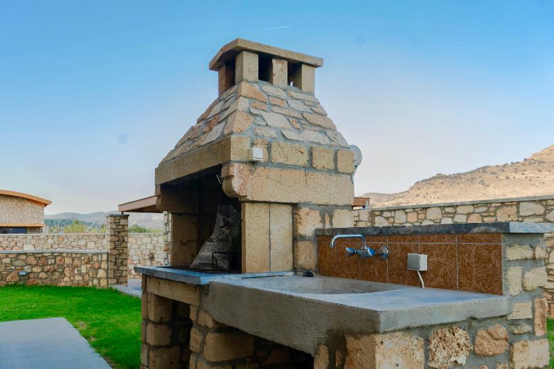 Estrella Villas Lartos Exterior photo